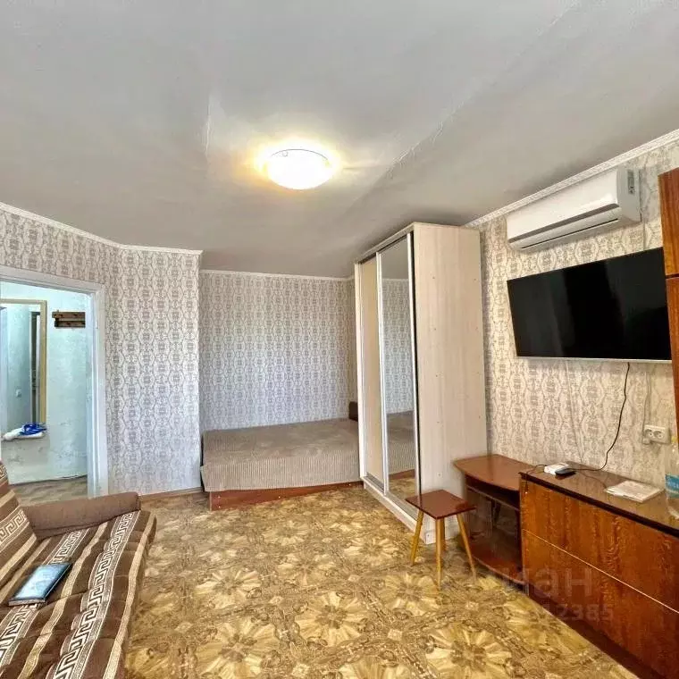 1-к кв. Крым, Симферополь ул. 60 лет Октября, 7 (30.1 м) - Фото 0