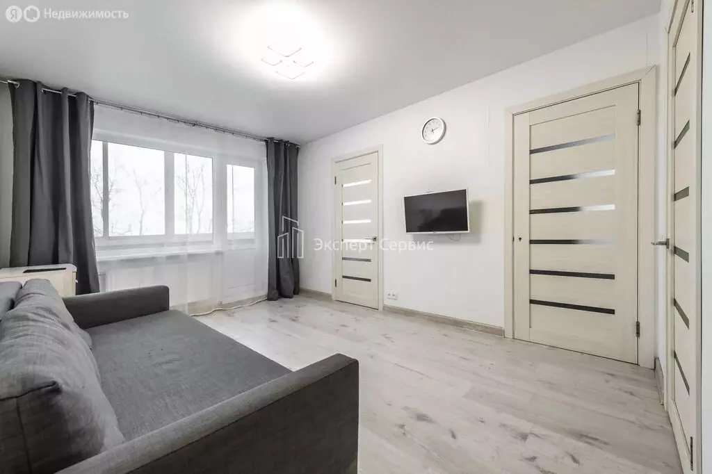 3-комнатная квартира: Волосово, Гатчинское шоссе, 6 (47.4 м) - Фото 2