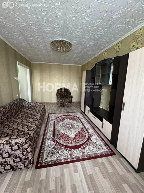 1-комнатная квартира: Октябрьский, 25-й микрорайон, 19 (34.3 м) - Фото 1