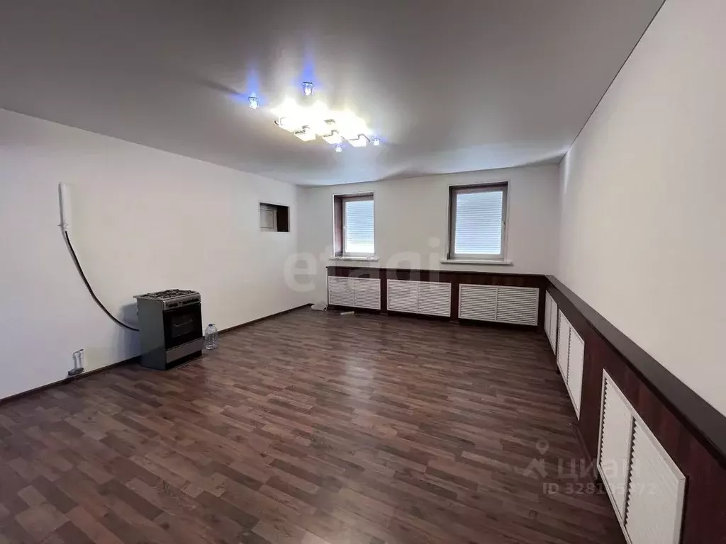 Дом в Башкортостан, Иглинский сельсовет, с. Иглино ул. Мухина, 11 (82 ... - Фото 1