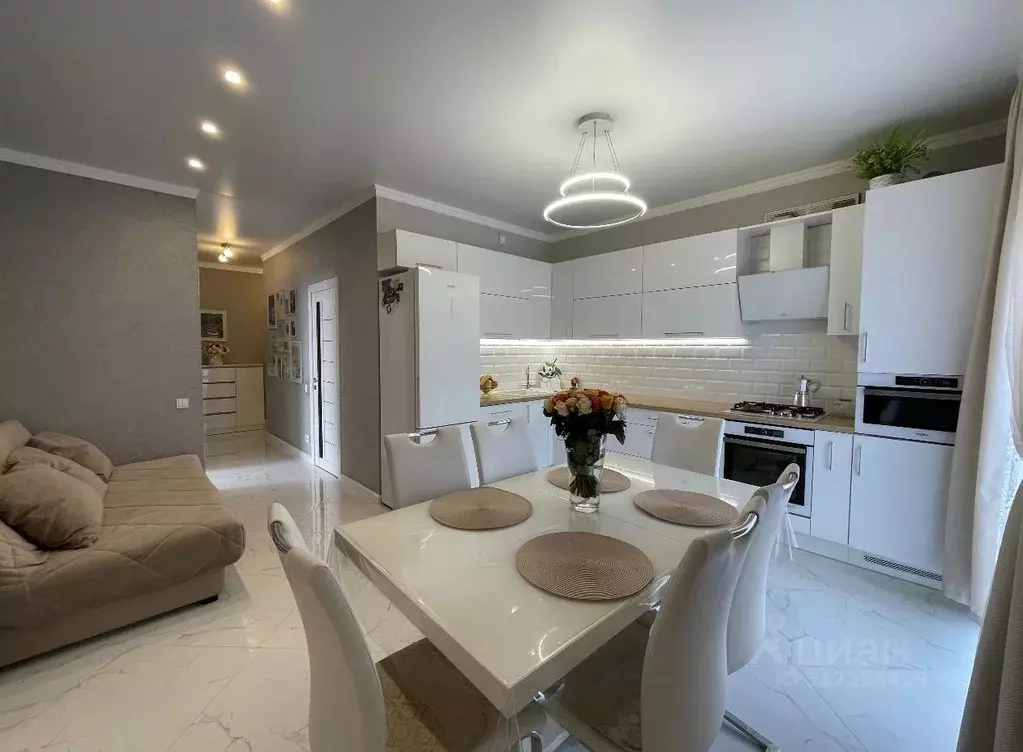 2-к кв. Калининградская область, Калининград ул. Ломоносова, 21А (66.3 ... - Фото 2