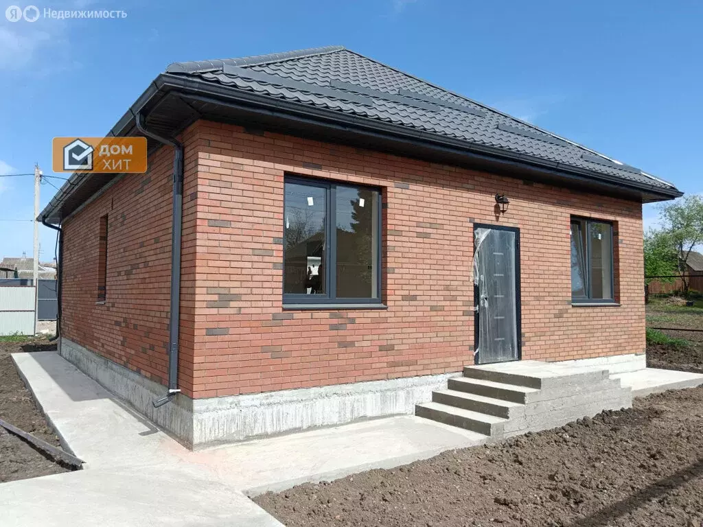 Дом в Симферопольский район, Добровское сельское поселение, село ... - Фото 1