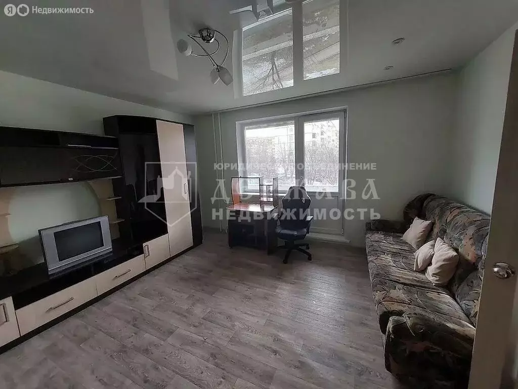 2-комнатная квартира: Кемерово, Октябрьский проспект, 80Б (51 м) - Фото 1
