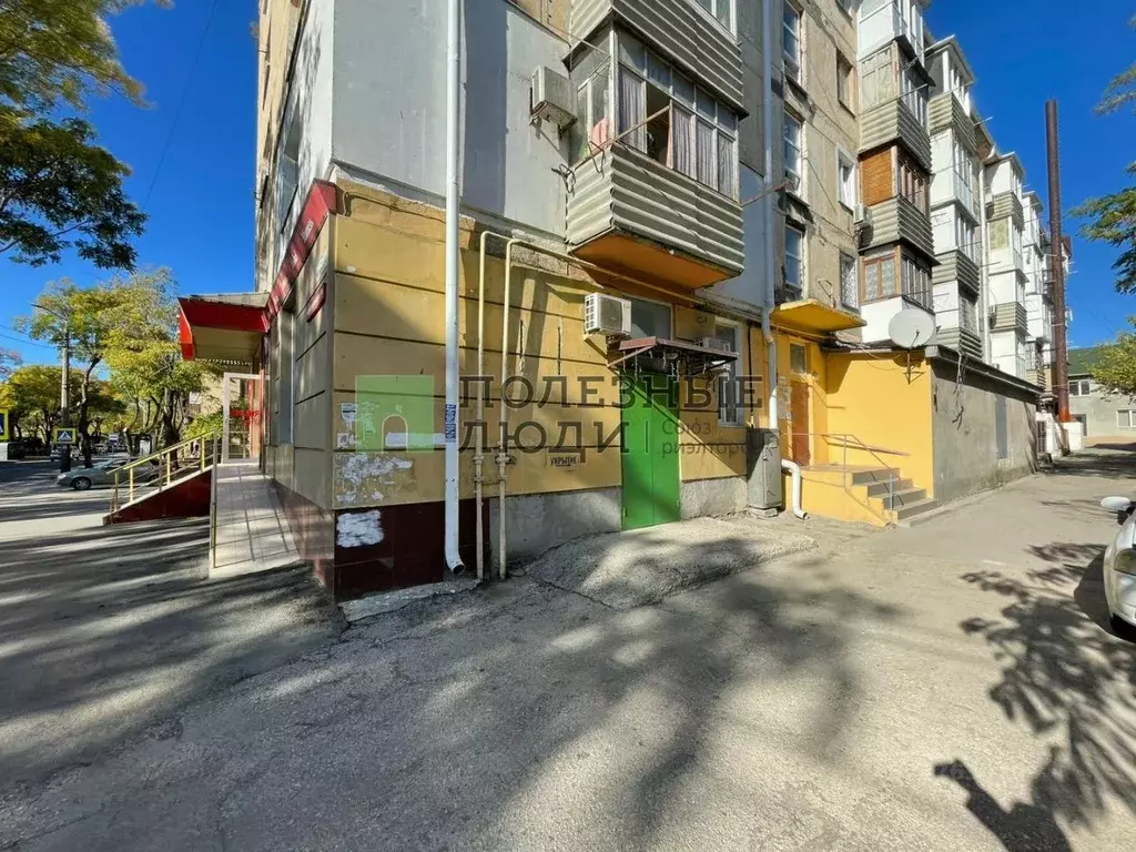 Помещение свободного назначения в Крым, Евпатория ул. ... - Фото 1