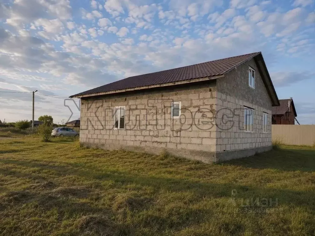 Дом в Белгородская область, Ивнянский муниципальный округ, с. ... - Фото 2