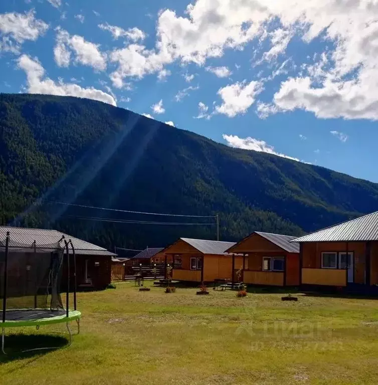Дом в Алтай, Улаганский район, с. Акташ ул. Юбилейная, 39 (20 м) - Фото 1