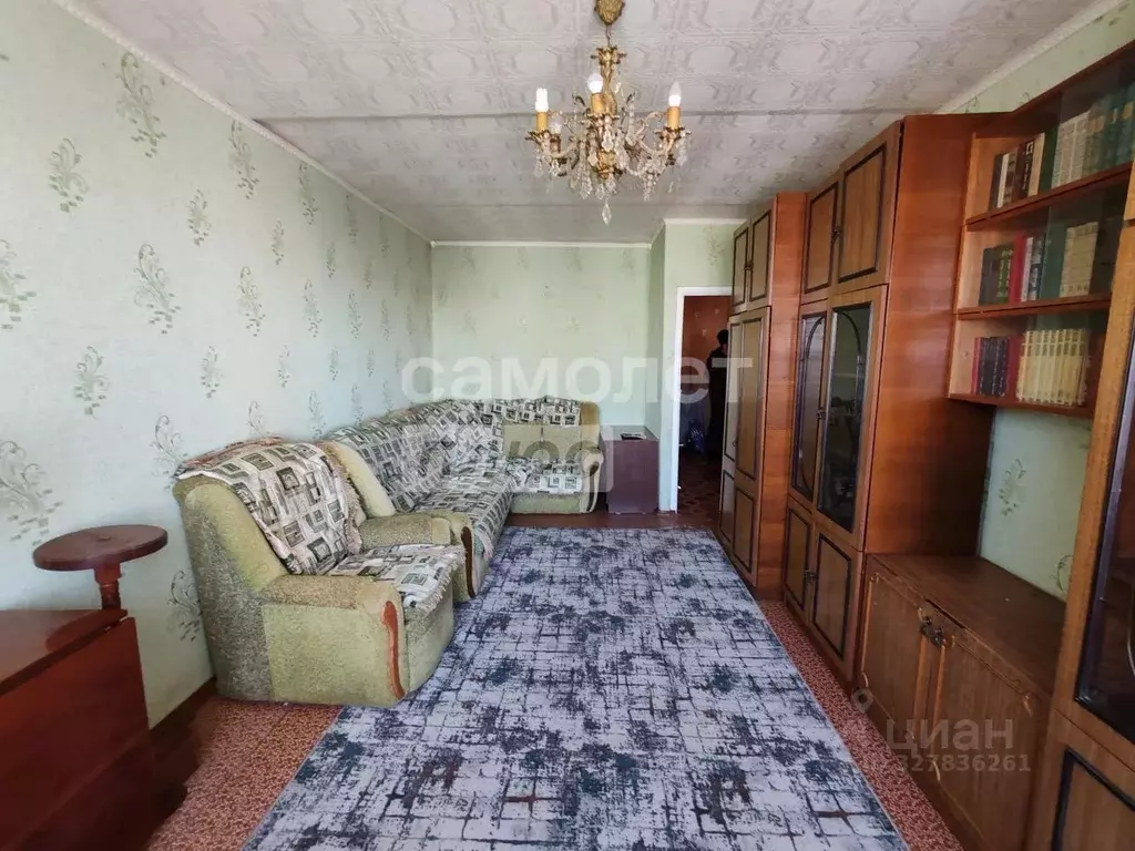 2-к кв. Белгородская область, Старый Оскол Макаренко мкр, 1 (45.0 м) - Фото 2