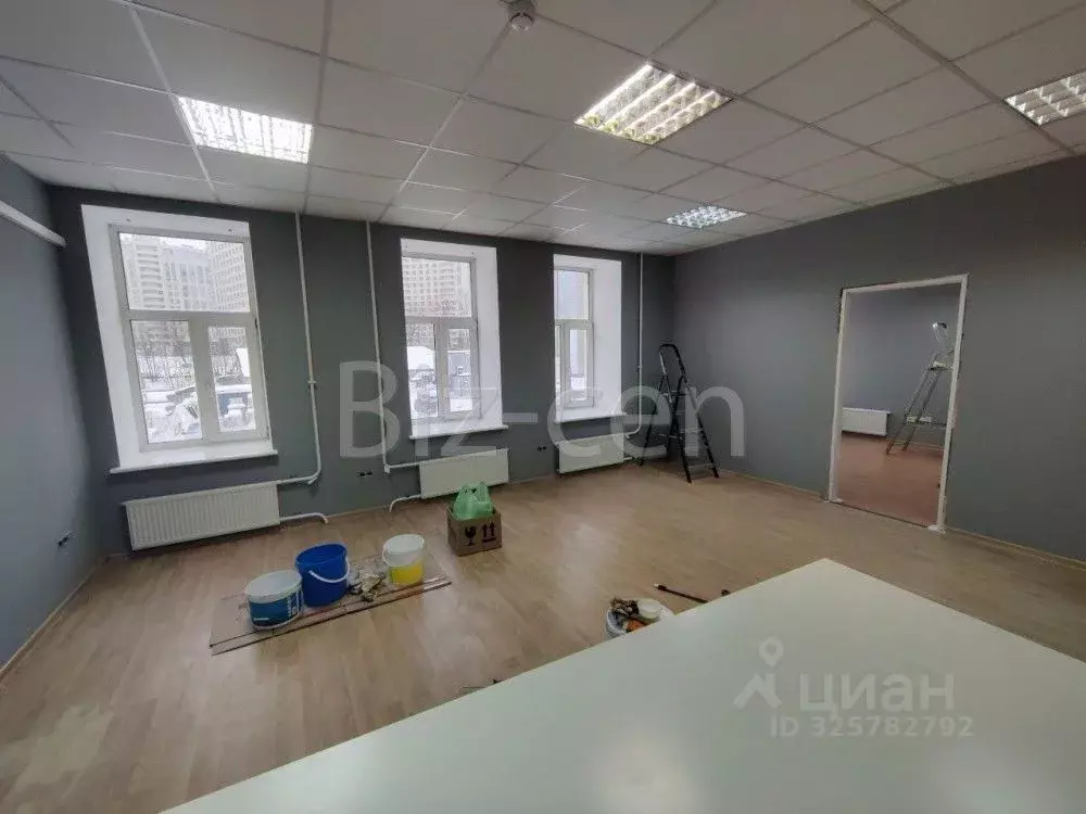 Офис в Санкт-Петербург Лисичанская ул., 6 (55 м) - Фото 1