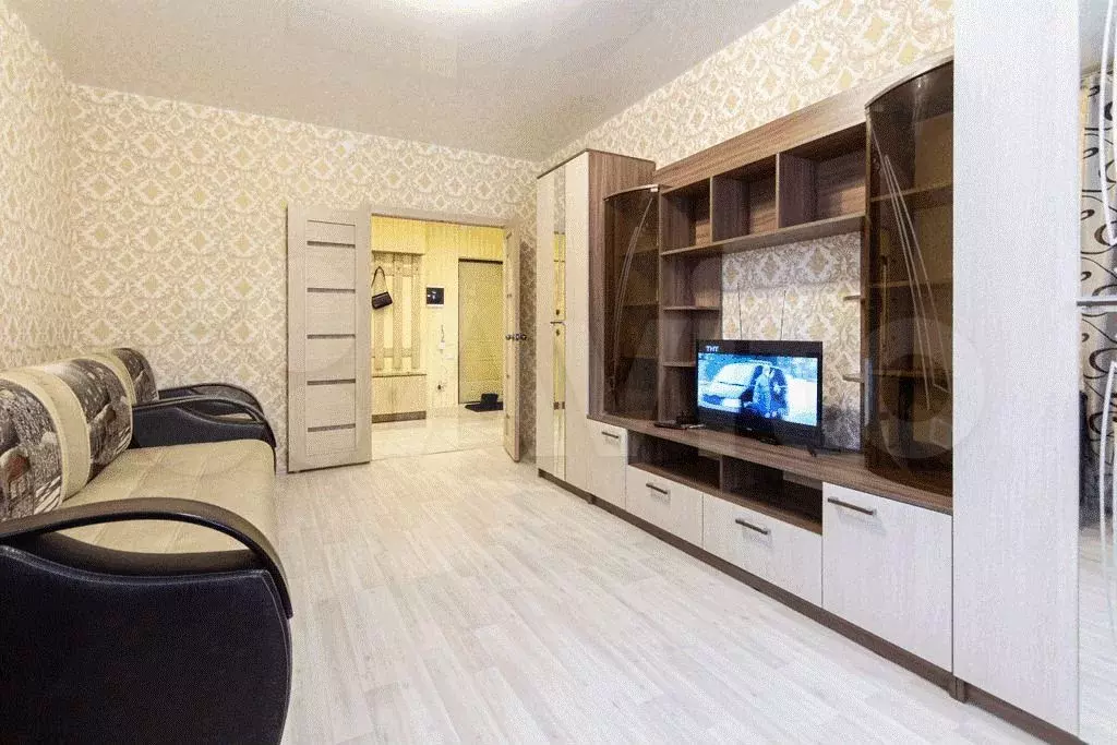 2-к. квартира, 50 м, 7/9 эт. - Фото 1