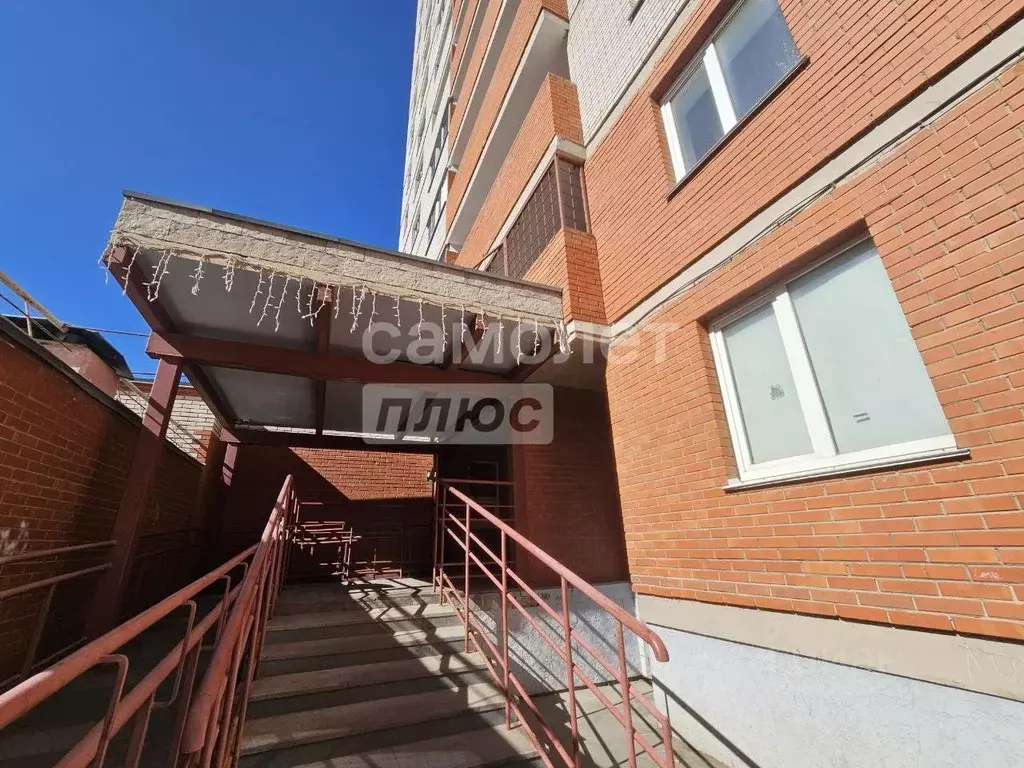 1-к кв. Удмуртия, Ижевск ул. Героя России Ильфата Закирова, 3 (42.0 м) - Фото 1