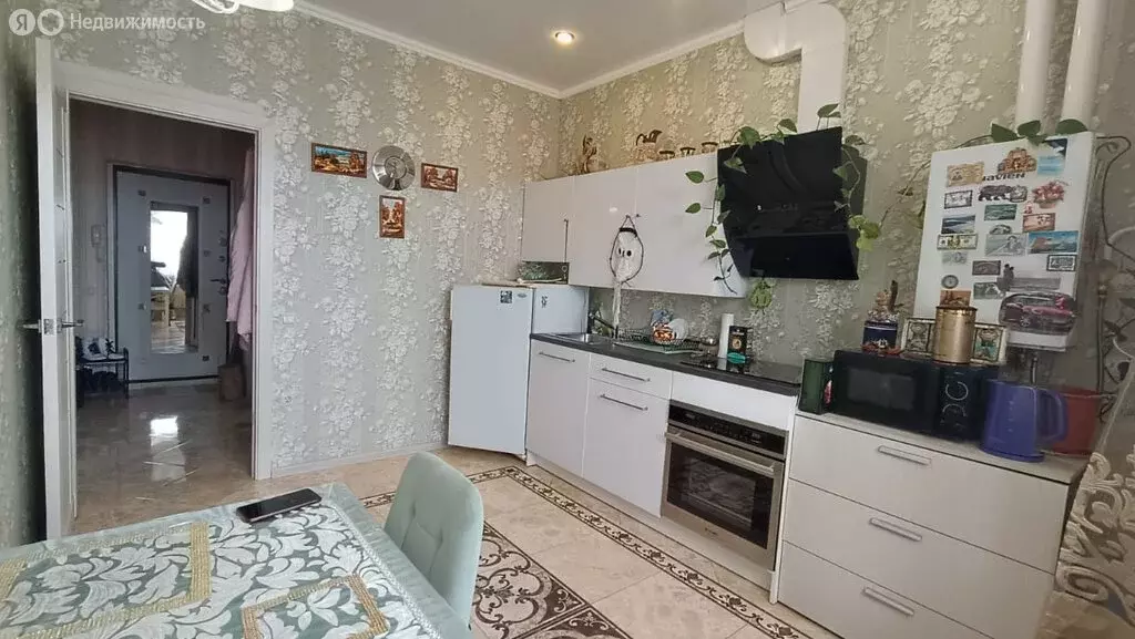 2-комнатная квартира: Батайск, улица Половинко, 9 (50 м) - Фото 1