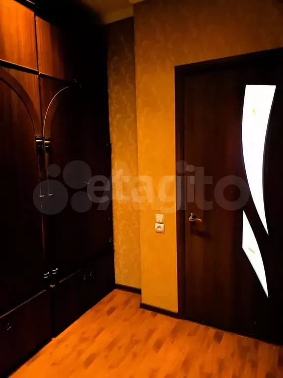 3-к. квартира, 65,5 м, 2/2 эт. - Фото 1