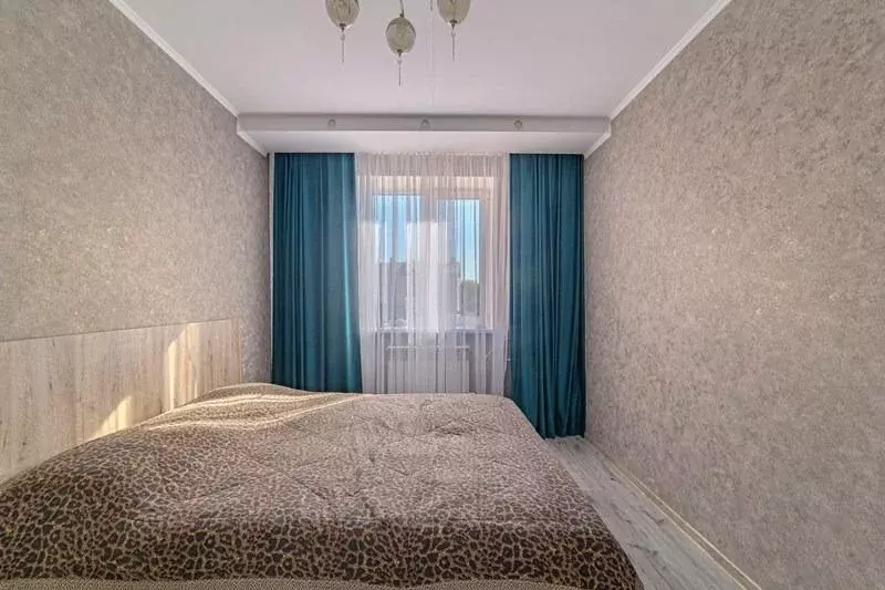 Квартира, 3 комнаты, 69 м - Фото 2