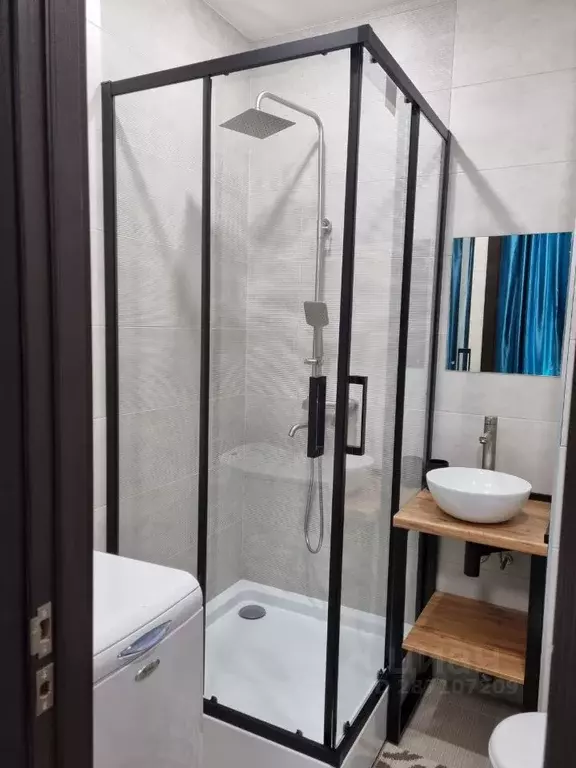 Студия Красноярский край, Красноярск ул. Петра Подзолкова, 26 (35.0 м) - Фото 1