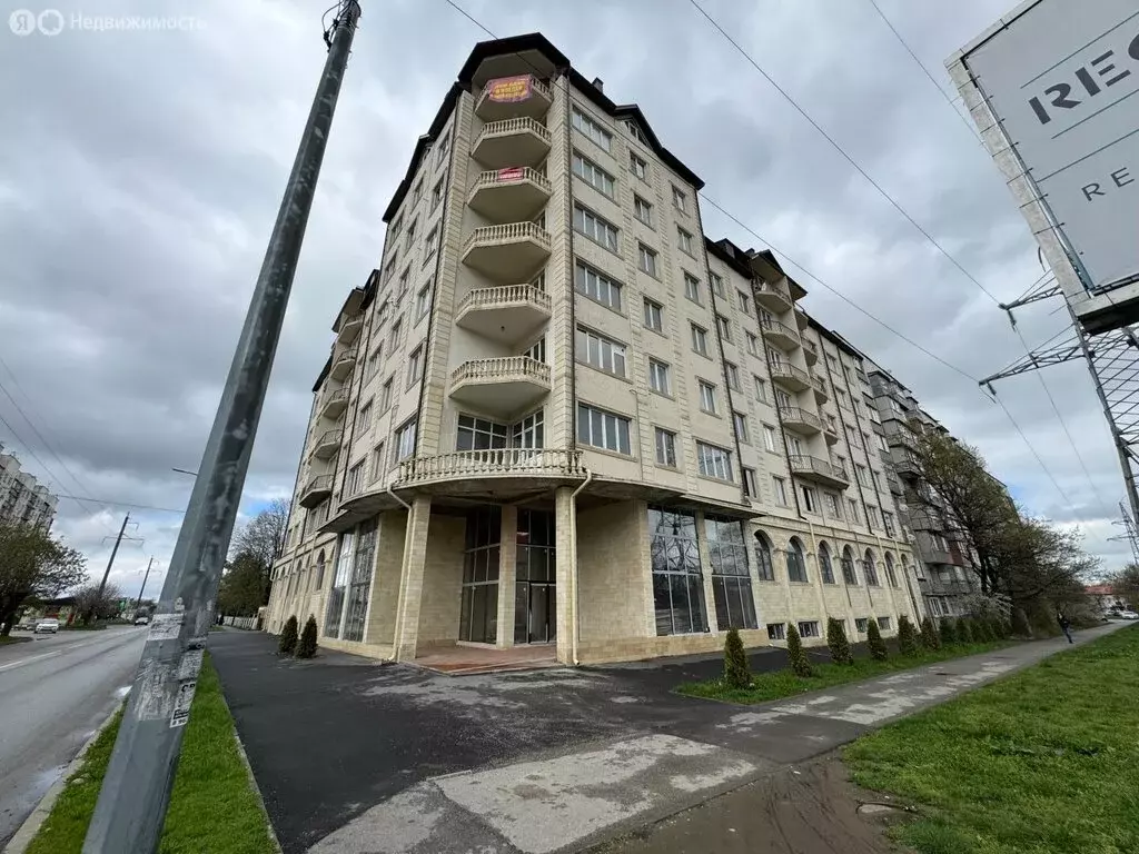 3-комнатная квартира: Нальчик, улица Кирова, 331/13 (104 м) - Фото 1