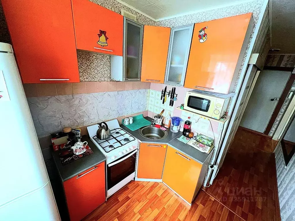 1-к кв. Башкортостан, Уфа просп. Октября, 158 (33.0 м) - Фото 2