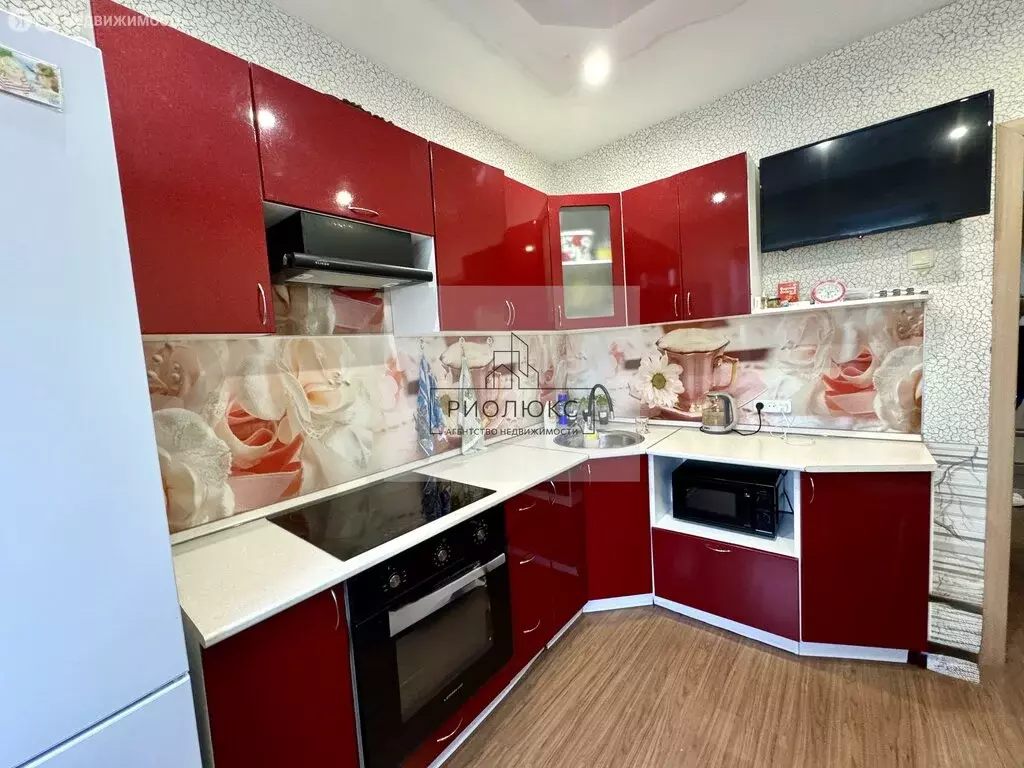 2-комнатная квартира: Челябинск, Социалистическая улица, 2 (51.4 м) - Фото 1