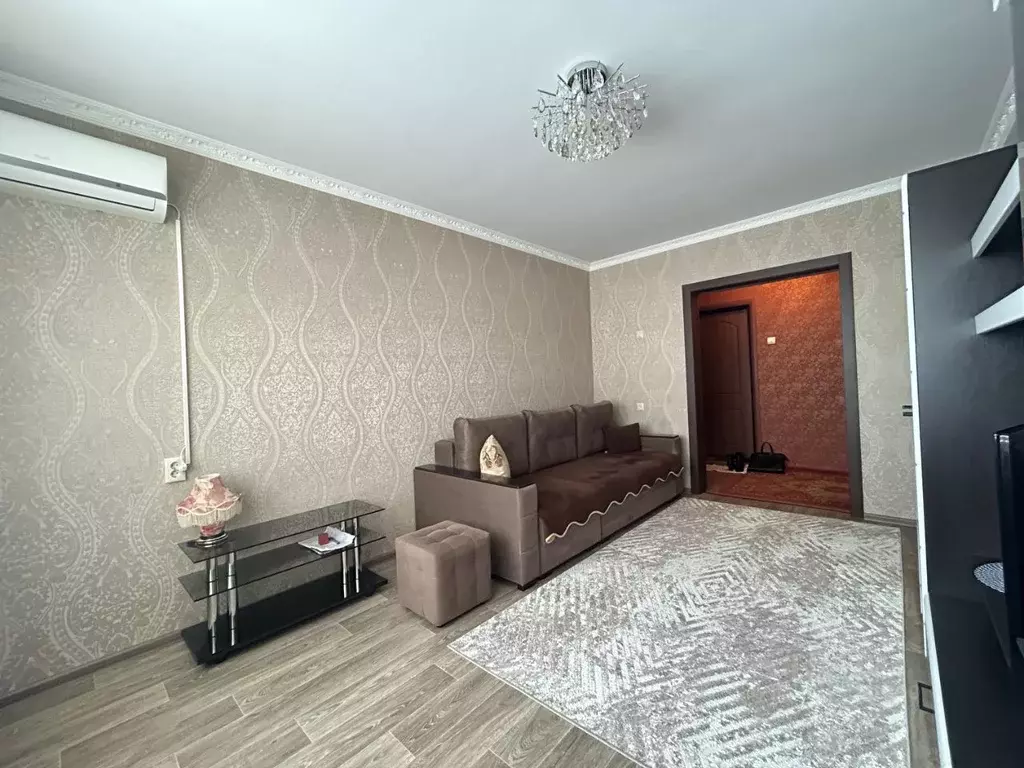 2-к кв. Волгоградская область, Волгоград бул. 30-летия Победы, 17А ... - Фото 1