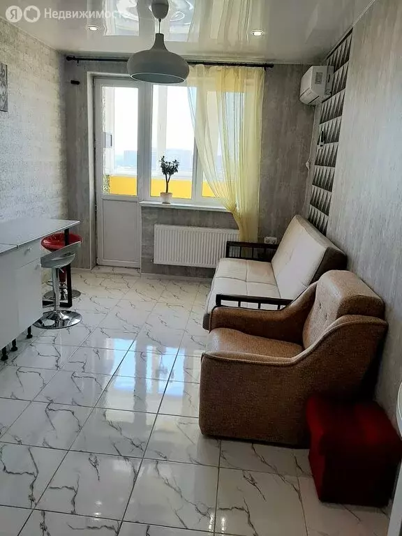 Квартира-студия: Краснодар, улица Цезаря Куникова, 24к3 (25 м) - Фото 1