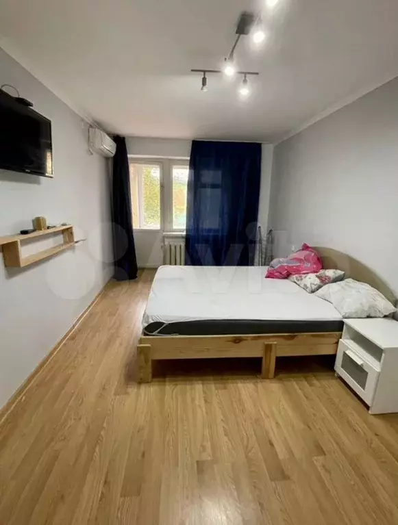2-к. квартира, 45 м, 2/5 эт. - Фото 0