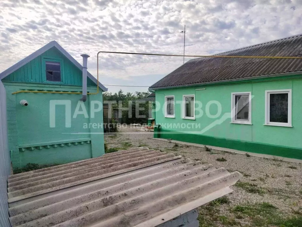 Дом в Краснодарский край, Северский район, Ильское городское ... - Фото 1