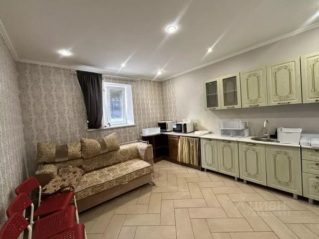 2-к кв. Крым, Симферополь ул. Чонгарская, 24 (52.0 м) - Фото 2