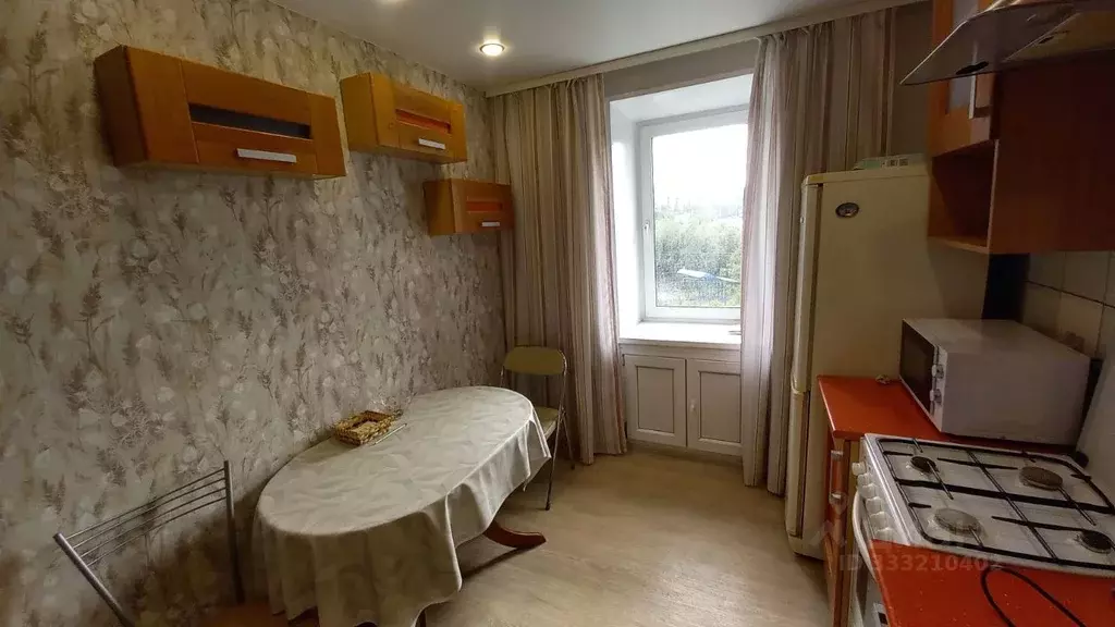 2-к кв. Мурманская область, Мурманск Кольский просп., 86 (50.0 м) - Фото 2