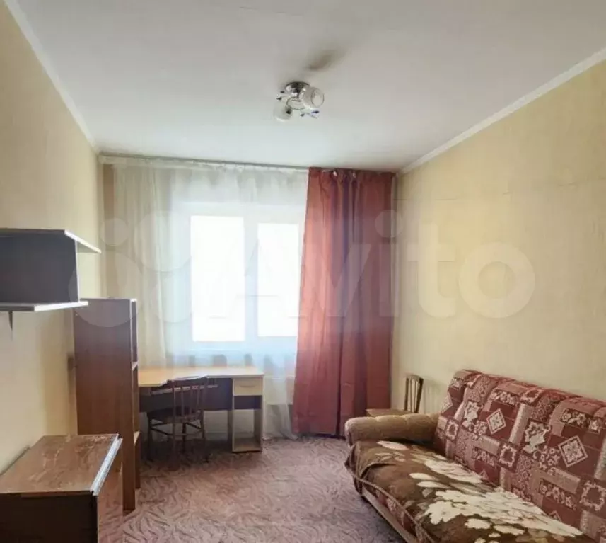 Комната 18 м в 4-к., 8/10 эт. - Фото 1