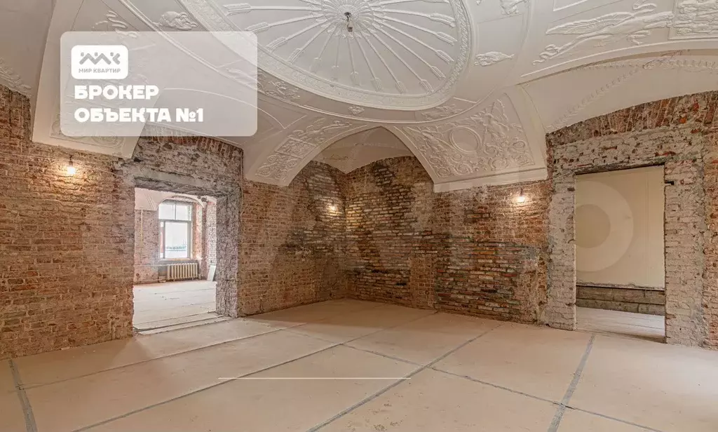 10 и более-к. квартира, 300,2 м, 1/5 эт. - Фото 1