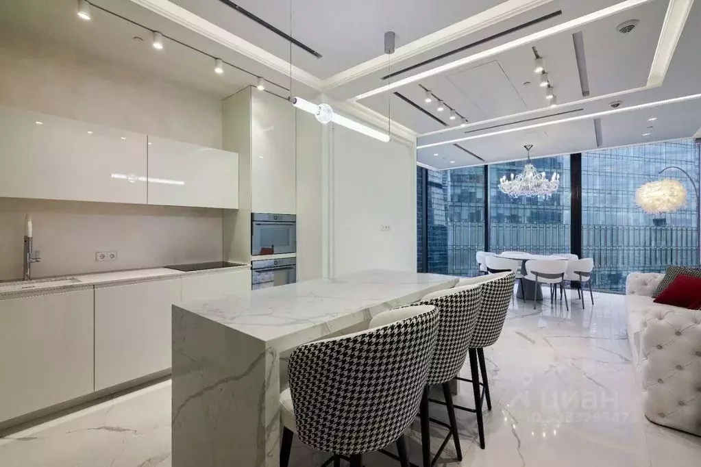 3-к кв. Москва 1-й Красногвардейский проезд, 22с1 (83.6 м) - Фото 1