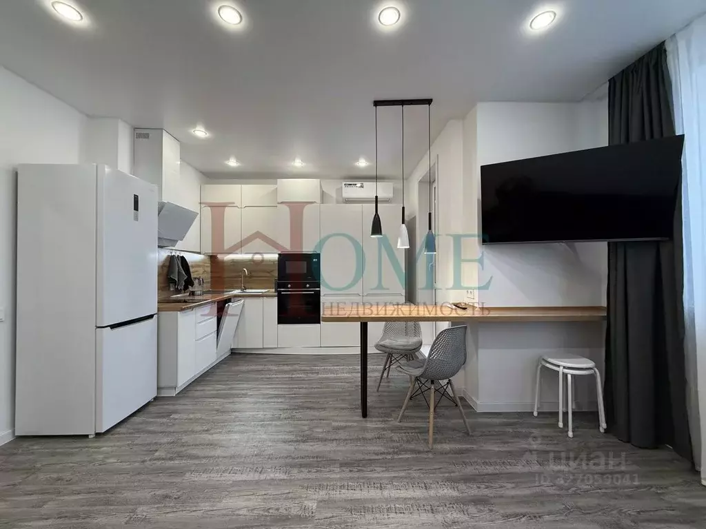 Студия Новосибирская область, Новосибирск ул. Кирова, 276 (30.0 м) - Фото 2