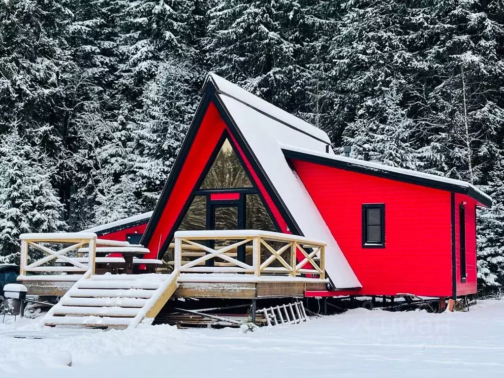 Дом в Карелия, Сортавальский муниципальный округ, пос. Вуорио, ... - Фото 1