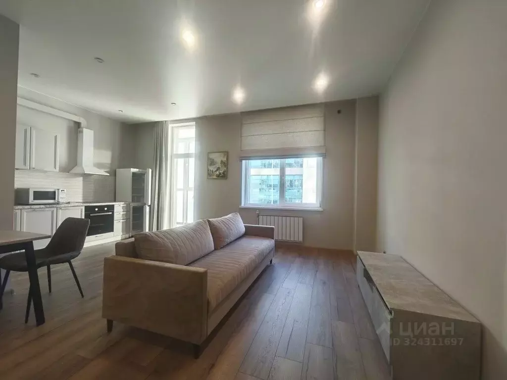 Студия Свердловская область, Екатеринбург ул. Гоголя, 57 (40.0 м) - Фото 2