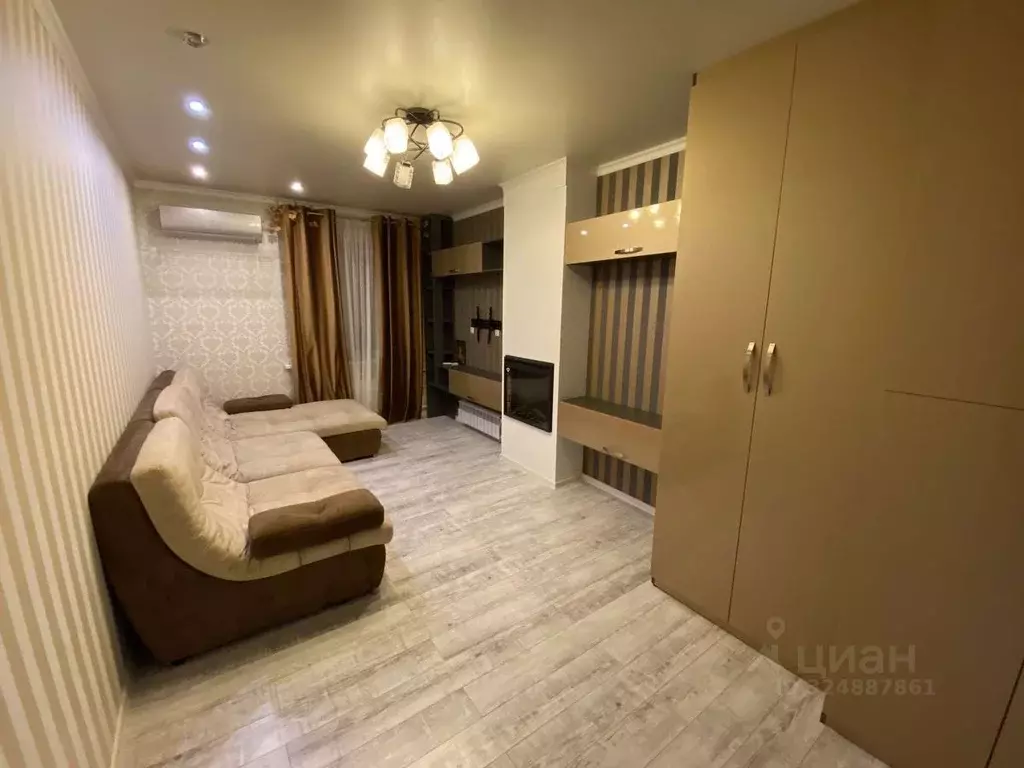 2-к кв. Астраханская область, Астрахань Минусинская ул., 6 (60.2 м) - Фото 1