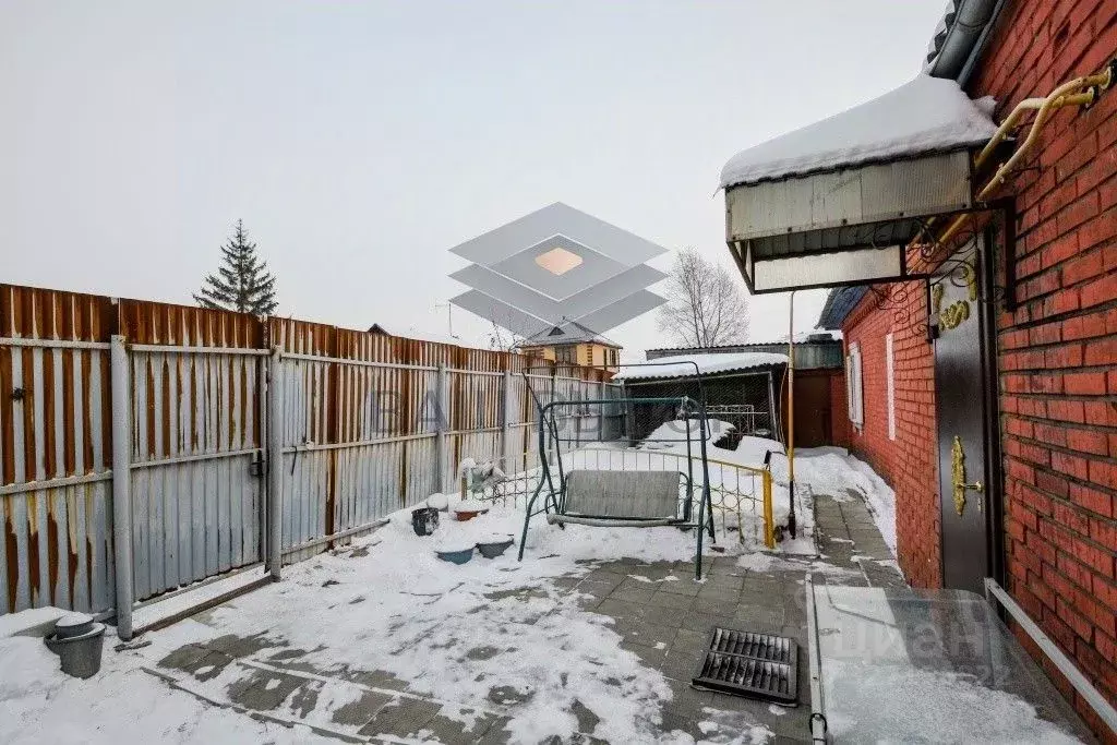 Дом в Омская область, Омск ул. 3-я Путевая, 9 (79 м) - Фото 1