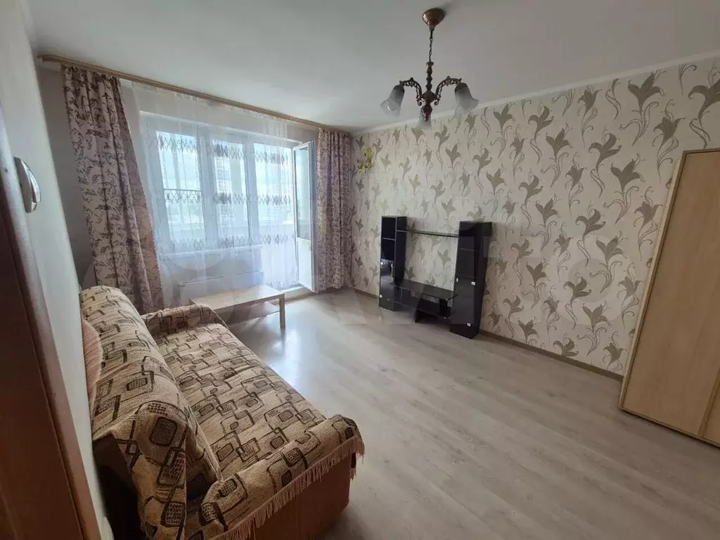 1-к. квартира, 41 м, 8/17 эт. - Фото 0