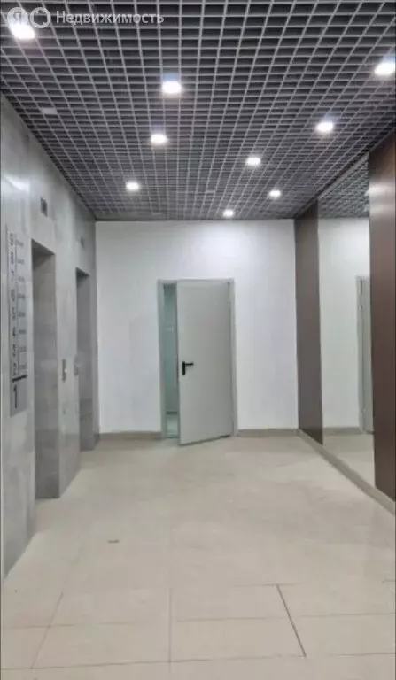 Квартира-студия: Якутск, проспект Ленина, 50/1 (20 м) - Фото 1