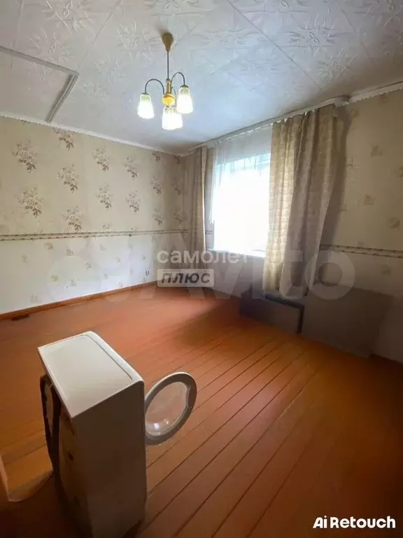 Комната 21 м в 3-к., 1/3 эт. - Фото 0