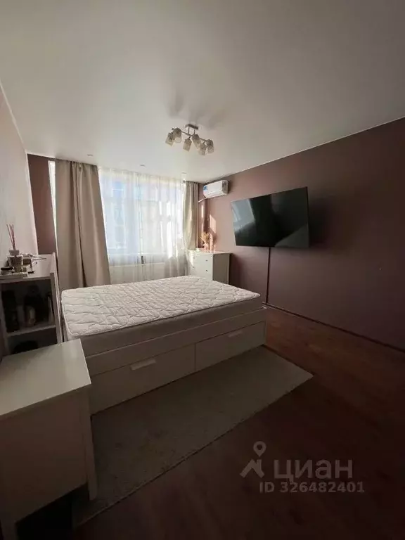 1-к кв. Свердловская область, Екатеринбург ул. Машинная, 44к3 (48.0 м) - Фото 1