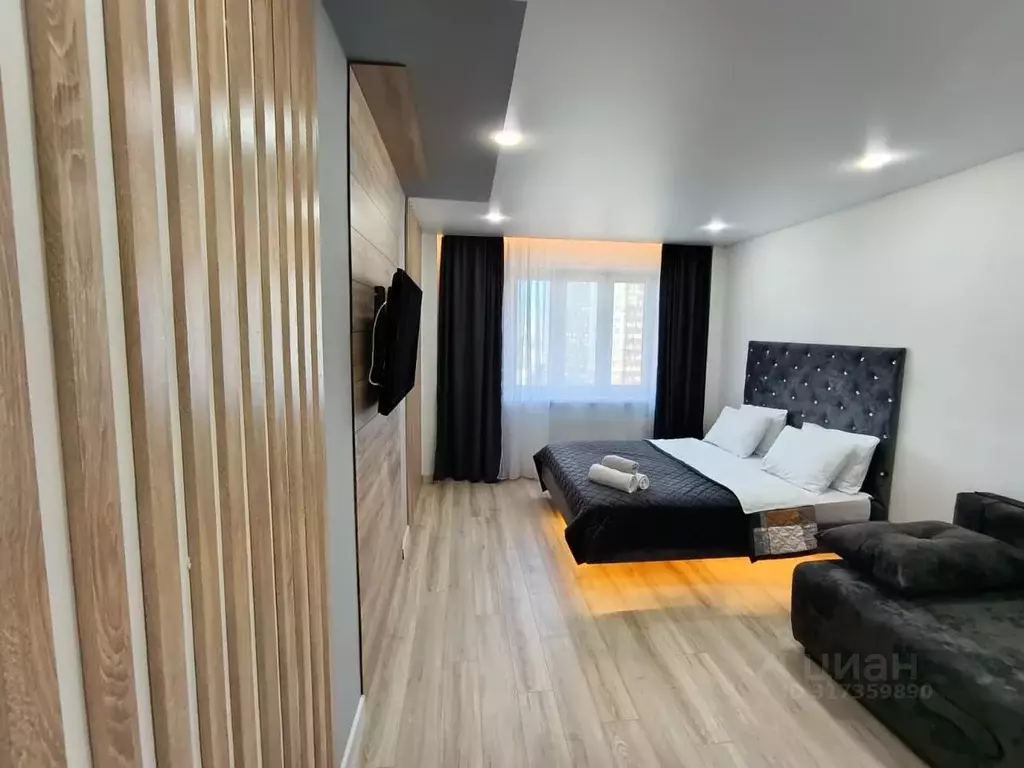 2-к кв. Красноярский край, Красноярск ул. Алексеева, 17 (85.0 м) - Фото 1