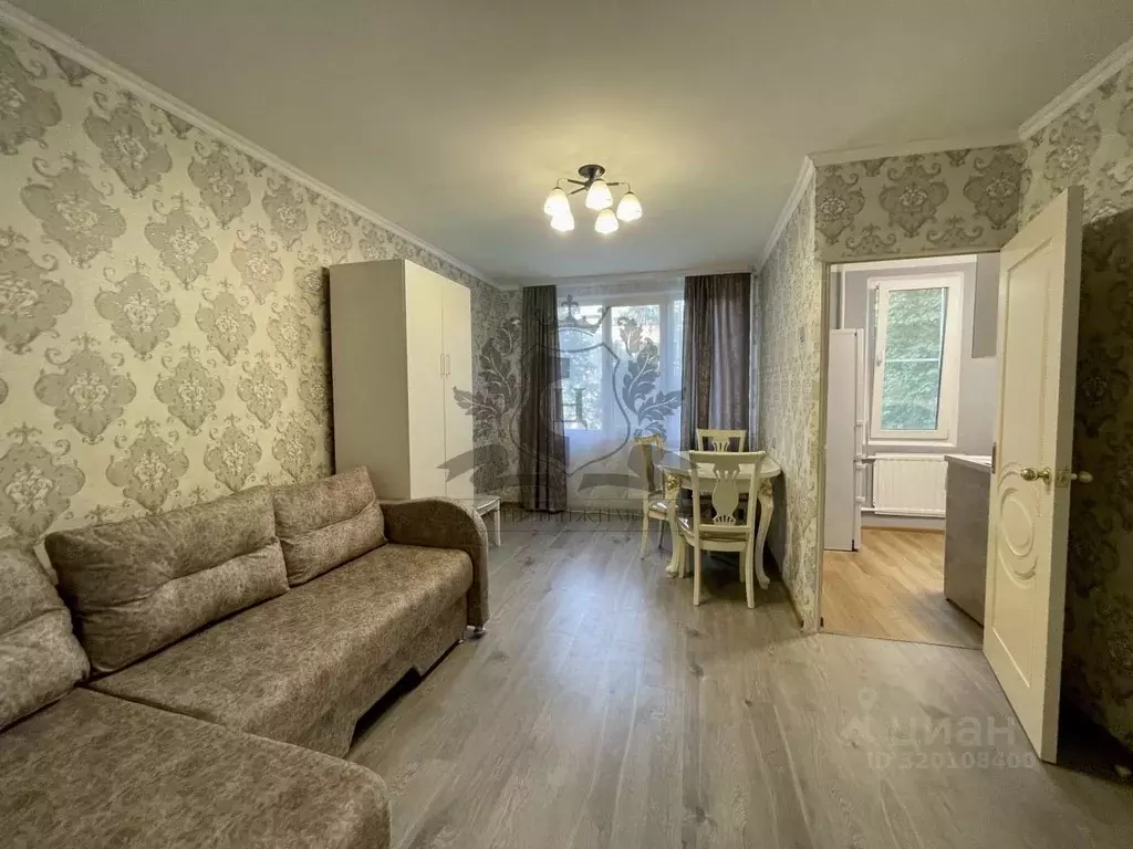 3-к кв. Санкт-Петербург ул. Лени Голикова, 23К5 (42.0 м) - Фото 0
