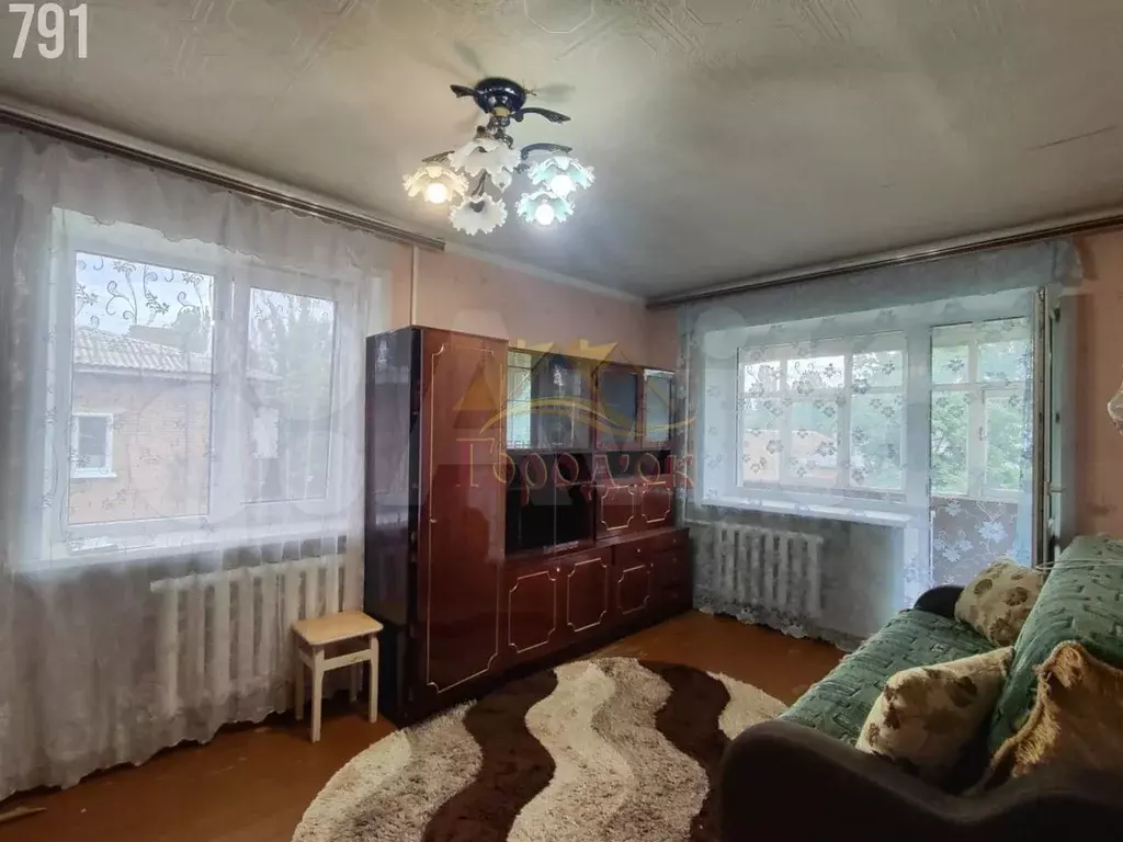 1-к. квартира, 29,6 м, 4/4 эт. - Фото 1