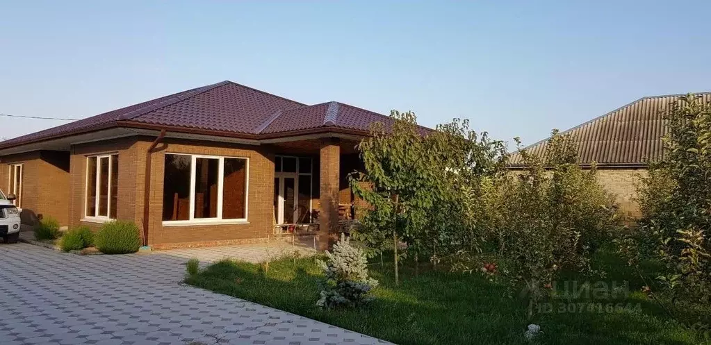 Дом в Ханты-Мансийский АО, Нижневартовск ул. Мира (250 м) - Фото 1