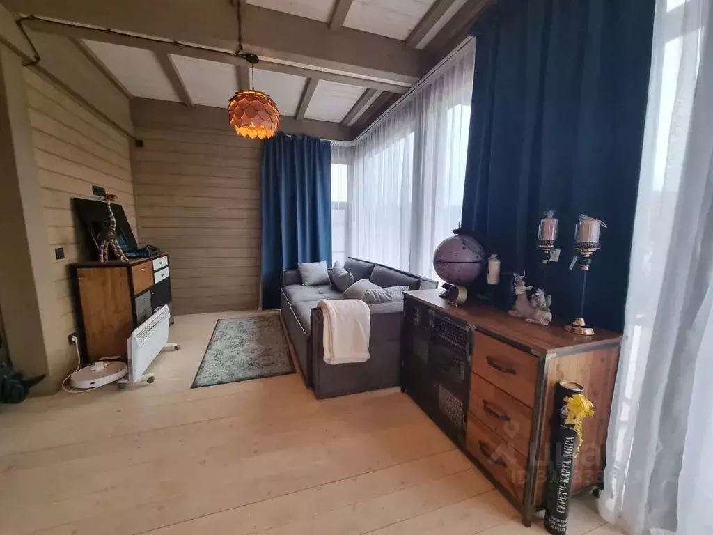 Дом в Краснодарский край, Сочи Главная ул., 7А/22 (200 м) - Фото 1