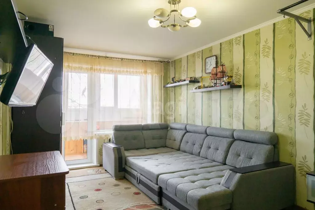 Комната 18.1 м в 3-к, 1/9 эт. - Фото 0