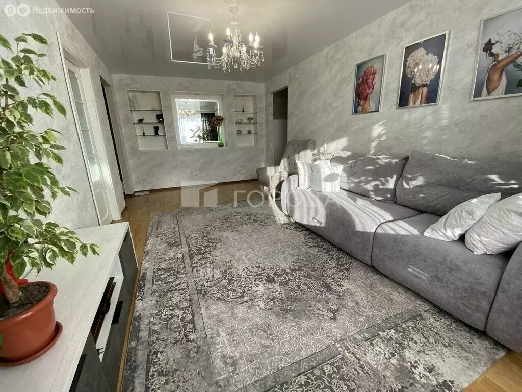 3-комнатная квартира: Барнаул, Социалистический проспект, 69 (68 м) - Фото 1