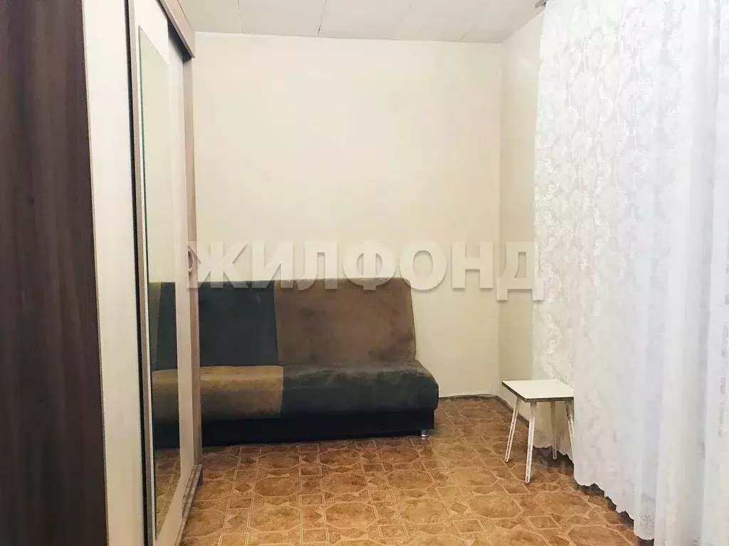 Комната Новосибирская область, Новосибирск Троллейная ул., 7 (24.5 м) - Фото 0