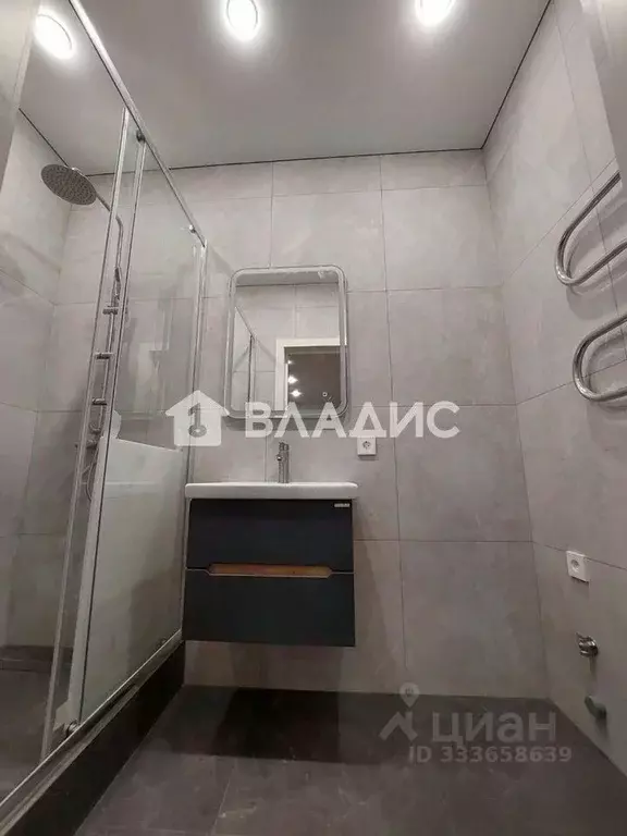 2-к кв. Бурятия, Улан-Удэ просп. 50-летия Октября, 2/1 (74.6 м) - Фото 2
