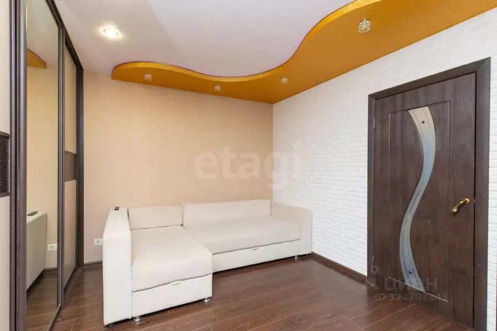 2-к кв. Тюменская область, Тюмень ул. Судостроителей, 71 (39.7 м) - Фото 1