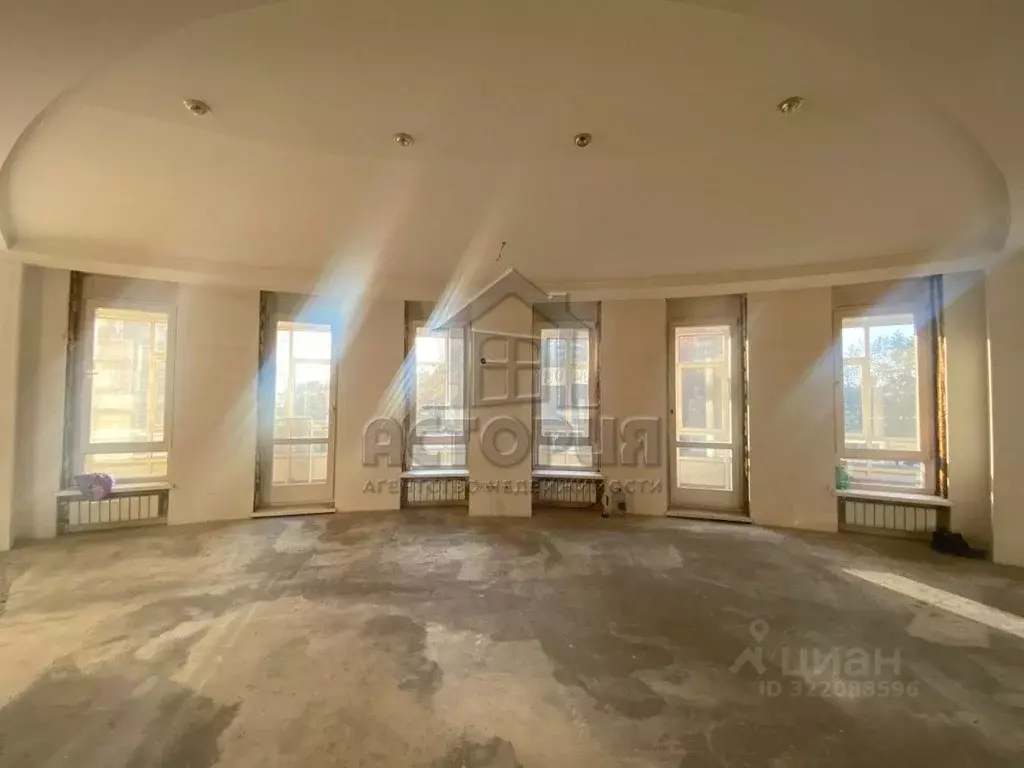 3-к кв. Красноярский край, Красноярск ул. Алексеева, 93 (135.2 м) - Фото 1